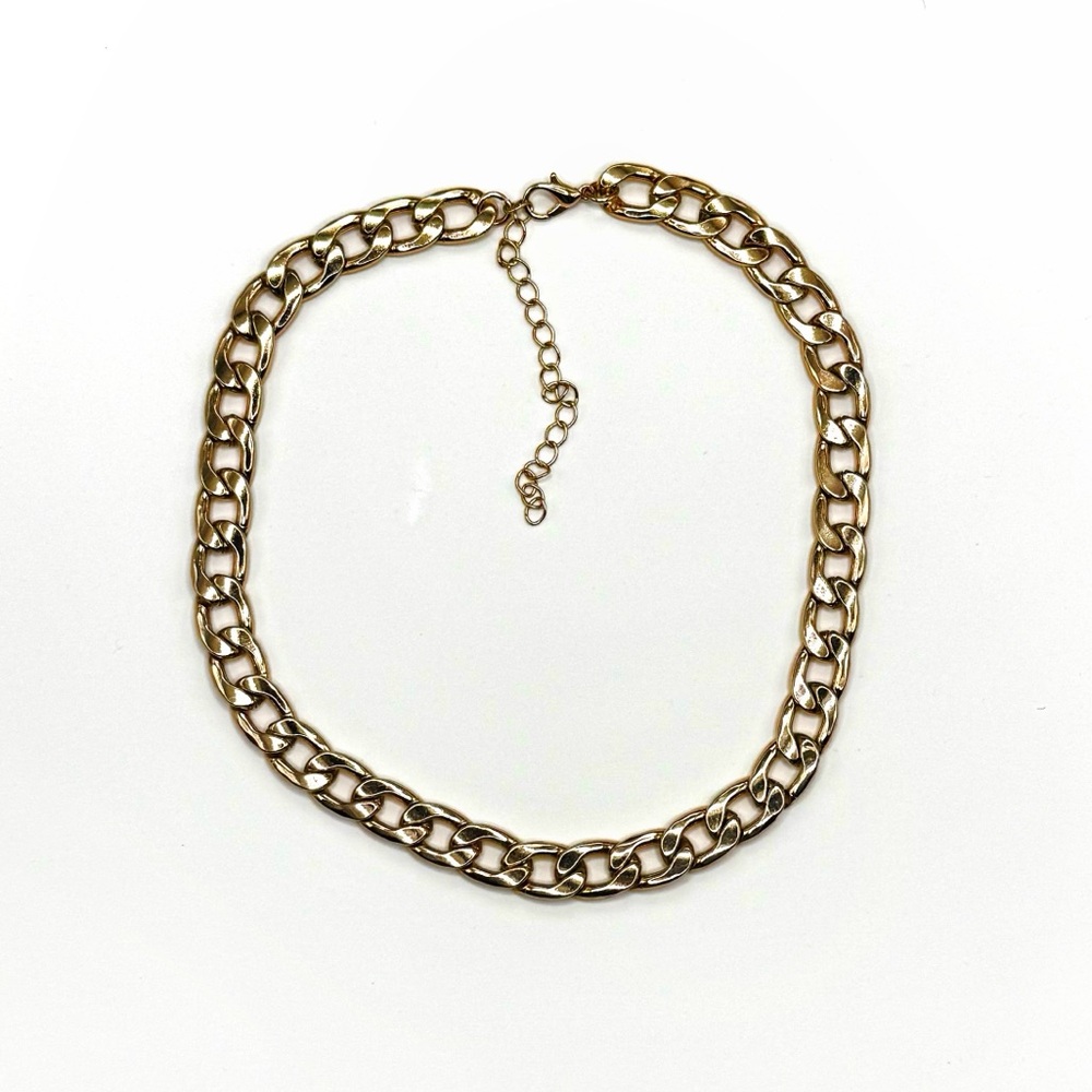 American Eagle Outfitters Cuban Gold Choker